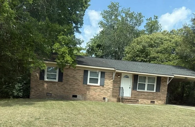 805 Medlo Rd — Photo 7