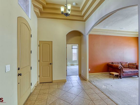 5th image of 506 E El Valle Dr