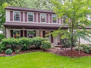 14637 Estate Dr, Woodbridge, VA 22193