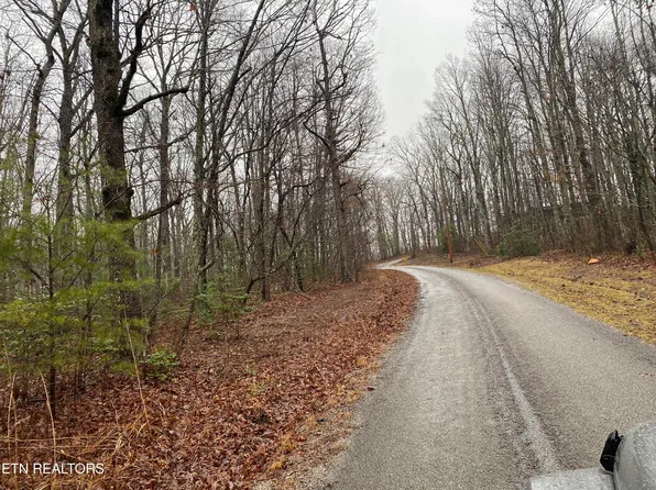757 & 758 David Crockett Rd, Crossville, TN 38572