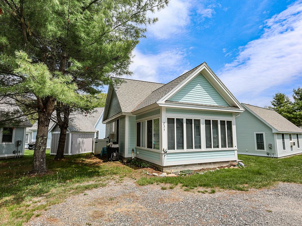 1st image of 454 Post Road #235