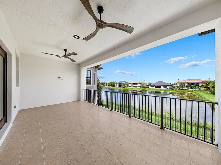 9065 Watercrest Cir #E — Photo 40