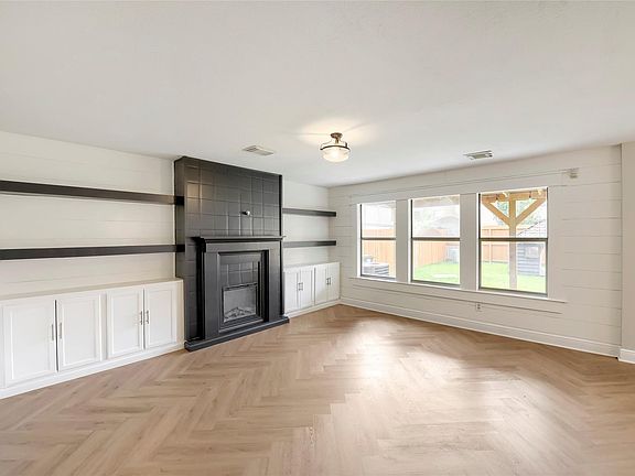 5th image of 2630 Skyview Ridge Ct