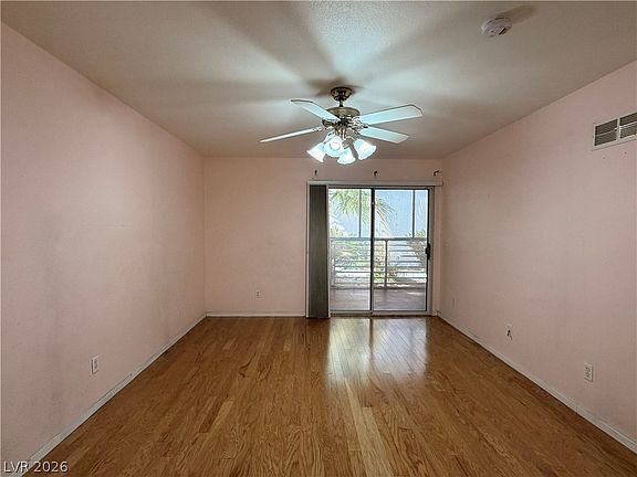 4th image of 4555 E Sahara Ave Unit 177