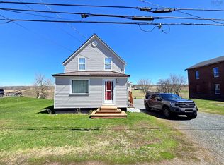 2816 Barronsfield Rd, River Hebert, NS B0L 1G0