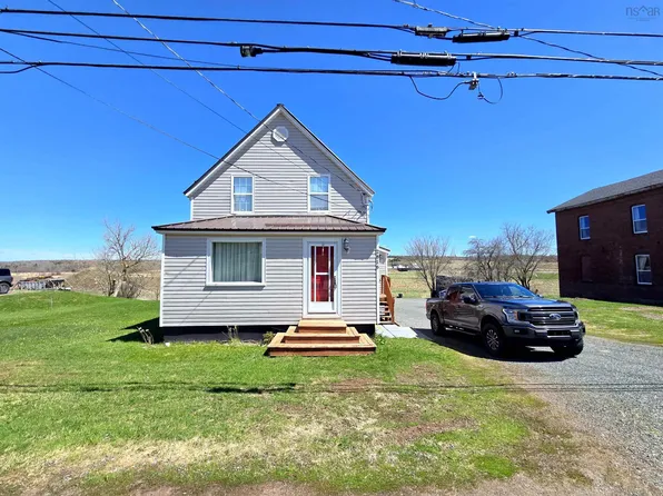 2816 Barronsfield Rd, River Hebert, NS B0L 1G0