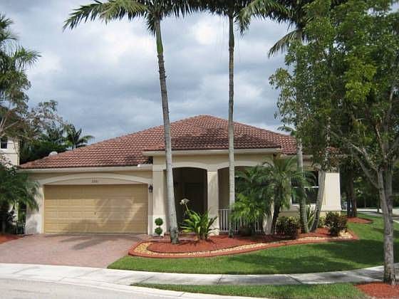 1st image of 1001 Nandina Dr