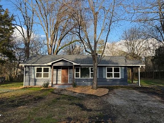 2nd image of 756 Old Summerville Rd NW