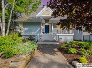 20 Gebbie Ave, Chautauqua, NY 14722