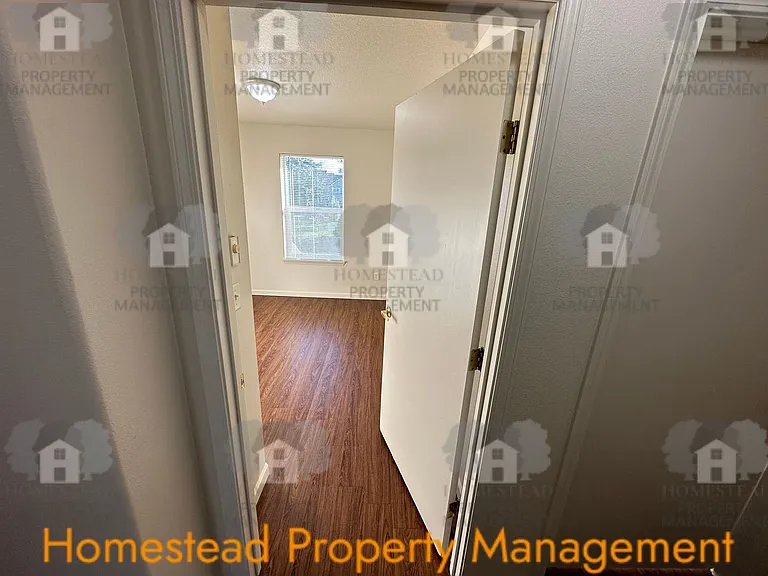 2750 Brooks Ave NE #101-204 — Photo 17
