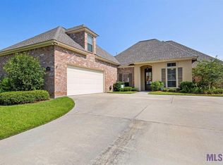 13261 Williamsburg Dr, Walker, LA 70785