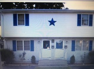 15 Lincoln Ave, Pawtucket, RI 02861