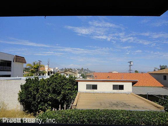 5th image of 3130 Avenida De Portugal APT 202