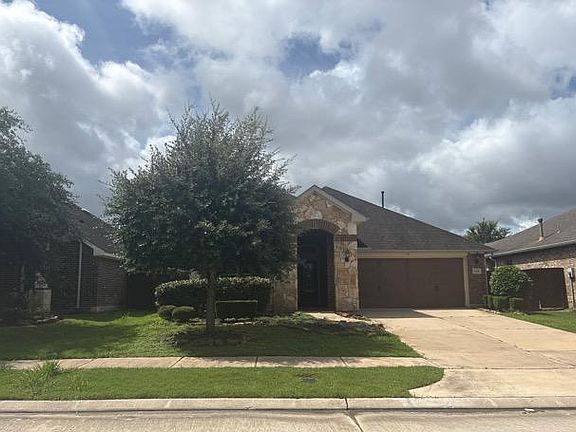 2nd image of 3422 Bay Dr