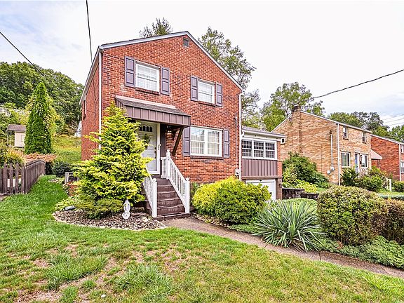 3rd image of 44 Forest Ave