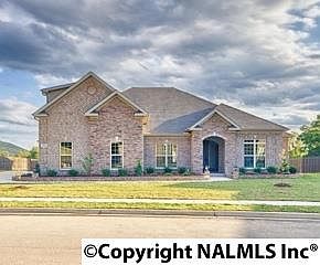 1st image of 212 Woodgrove Dr