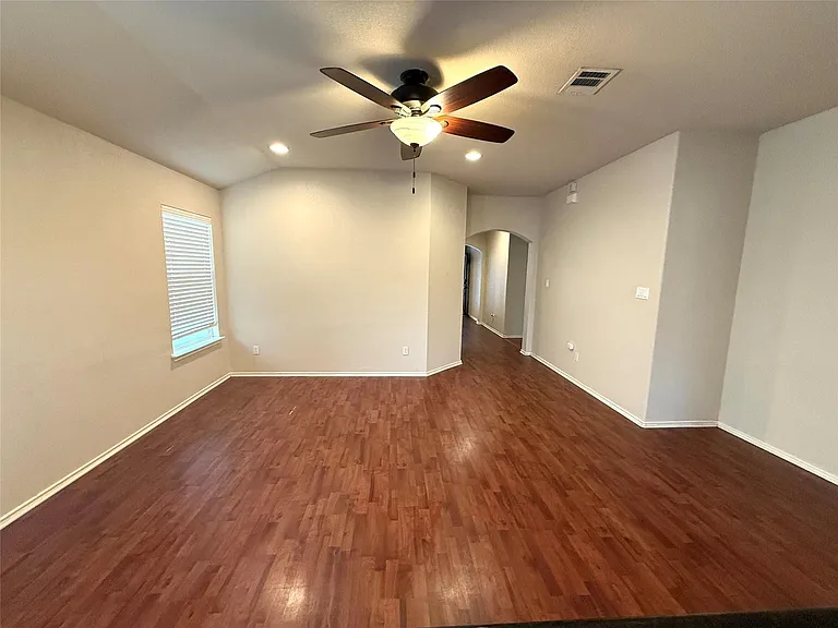 11205 McKinney Springs Dr — Photo 16