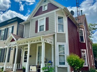 30 1/2 S 13th St, Richmond, IN 47374