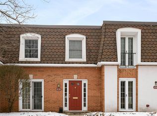 2791 Chateau Cir, Upper Arlington, OH 43221