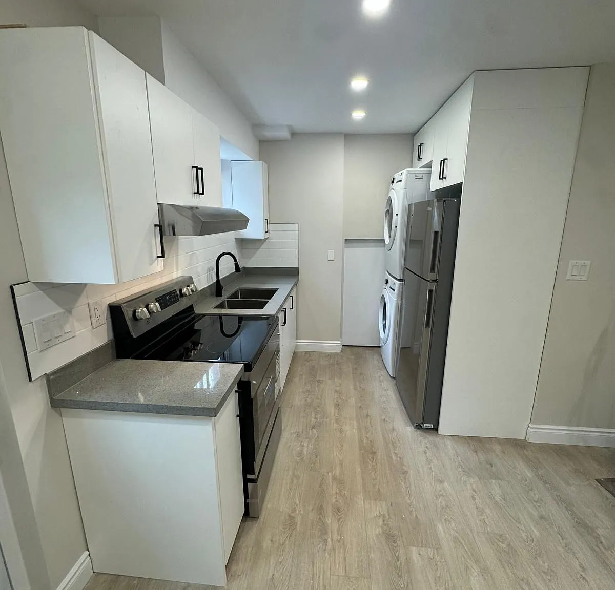 2 bed, $1,800 — Photo 1