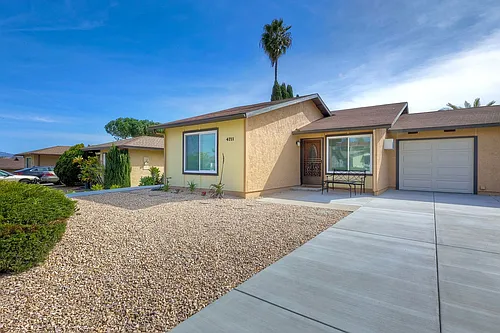 4711 Sunny Hills Rd Photo 1