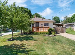 441 Glenn St, Barberton, OH 44203
