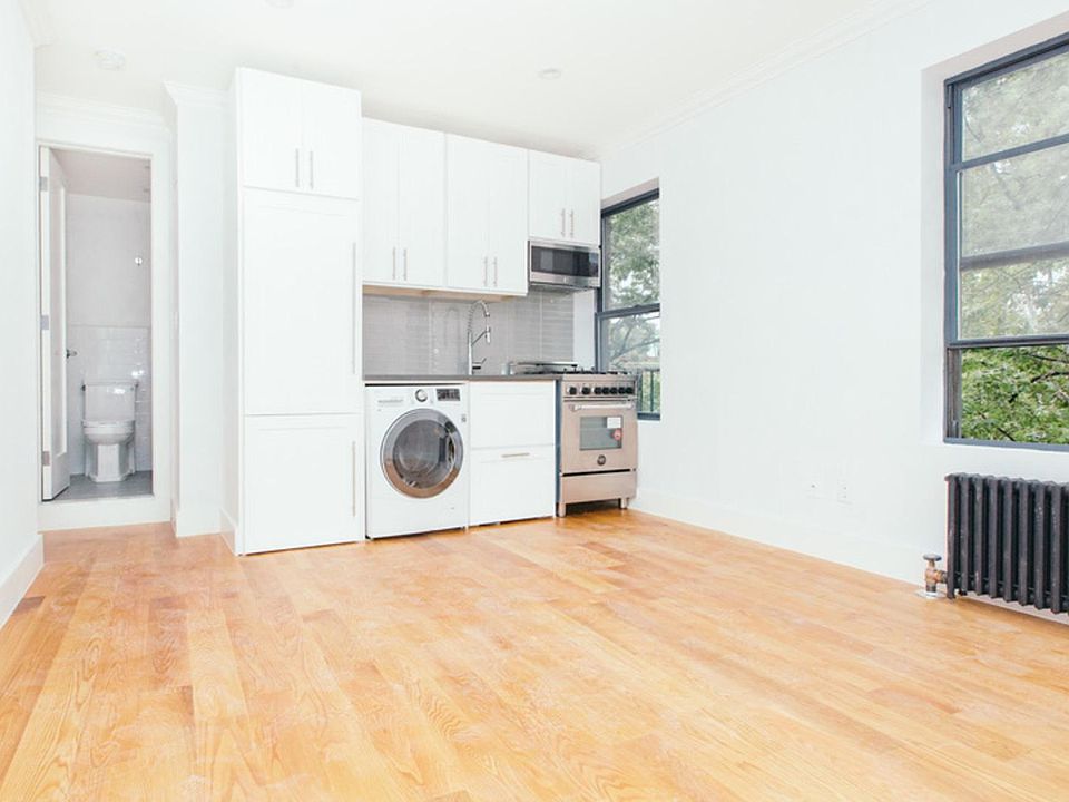 2nd image of 123-21 146th St #2A