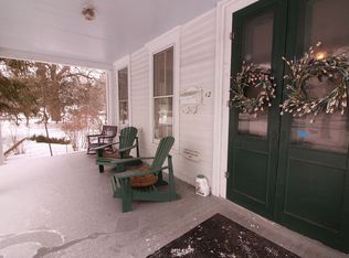 12 Forman St, Cazenovia, NY 13035