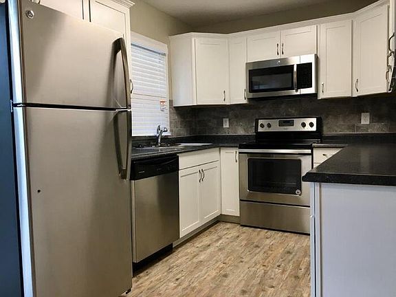 5th image of 9621 Ditman Way