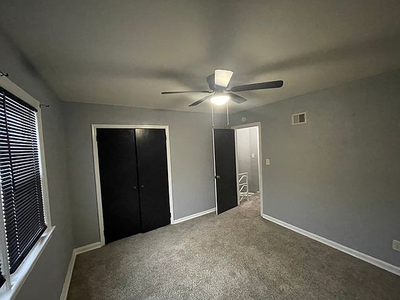 4th image of 3915 26th Ave