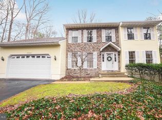 22934 Hollyhock Ln, California, MD 20619