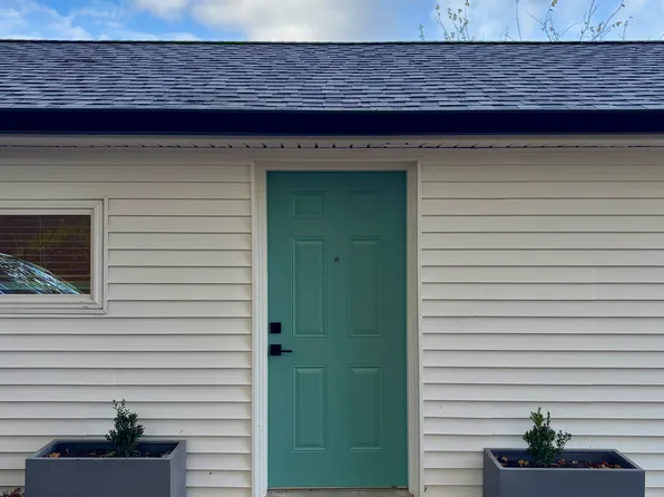 902 Tremont St, Chattanooga, TN 37405