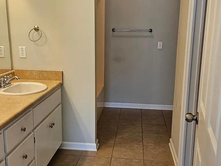 122 Jasmine Cir — Photo 11