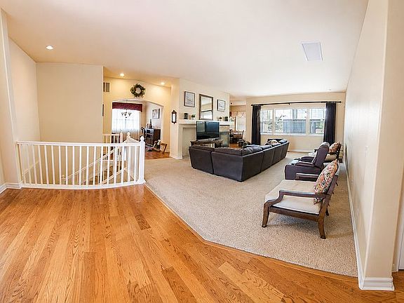 5th image of 405 N Coolidge Way
