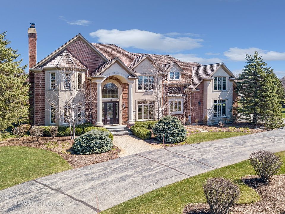 2nd image of 21 Peraino Cir