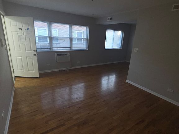 4th image of 1840-54 S Fairfield Ave #2W
