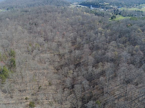 2nd image of 209 Sugar Hill Rd