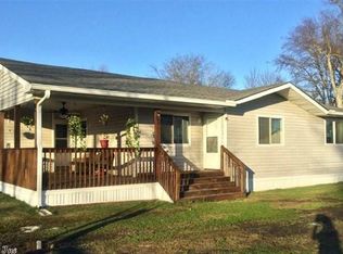 104 Malvern St, Mountain Pine, AR 71956