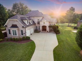 821 Golf House Rd W, Whitsett, NC 27377