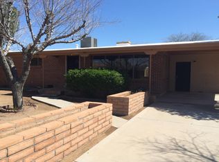 150 W Aragon Rd, Tucson, AZ 85756