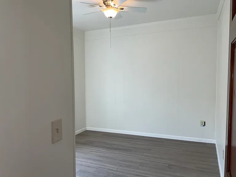 107 E Back Aly #107 — Photo 15