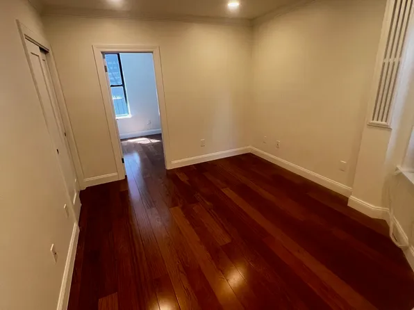 348 East 65th Street image 6 of 16