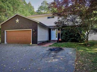 14 Hawkview Rd, Hudson, NH 03051