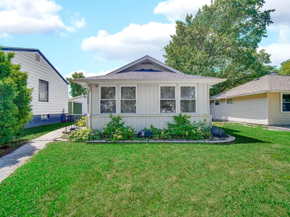 1510 174th Pl, Hammond, IN 46324