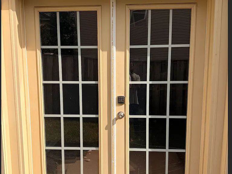 Private Entrance