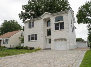 79 Demorest Ave, Avenel, NJ 07001