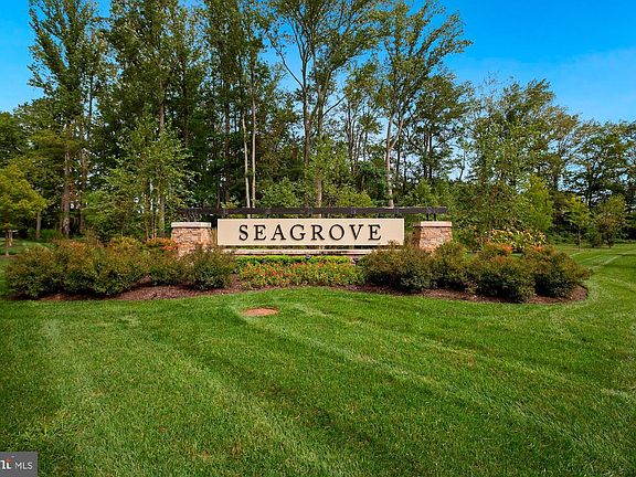 2nd image of 37070 Seagrove Way