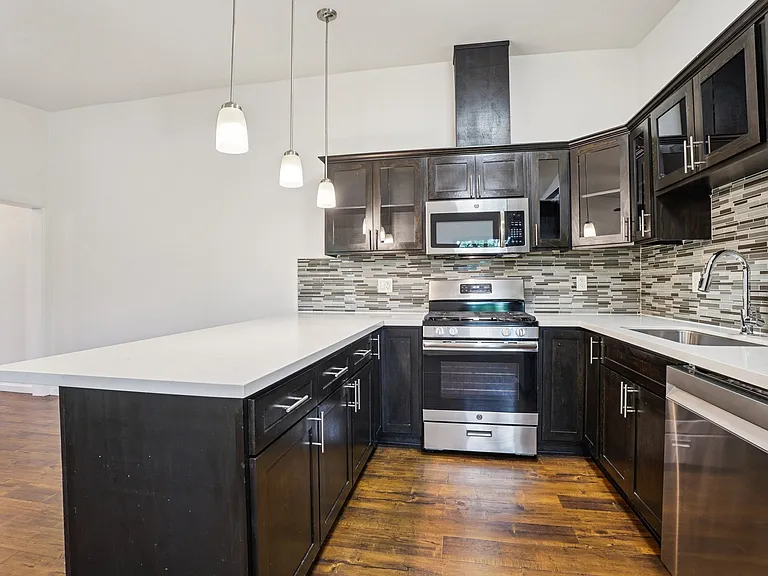 2675 Arlington Ave & 3105 W 27th St — Photo 28