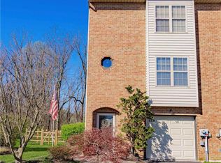 228 Ridgeview Dr, Alburtis, PA 18011