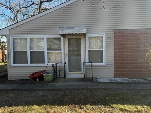 21 Snowberry #C, Whiting, NJ 08759